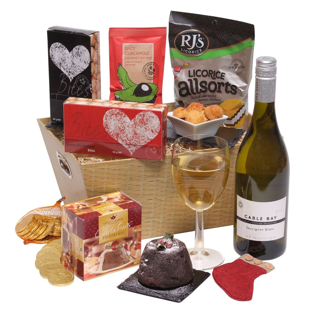 Merry Christmas New Zealand Style Luxury Gift Hamper  Hamper.com